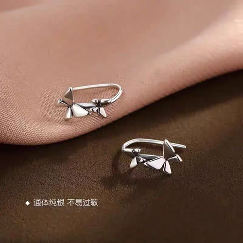 گوشواره پاپیونی مینیمال