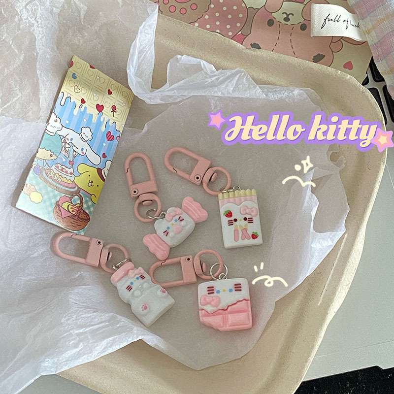 اویز کیتی کت 🍫